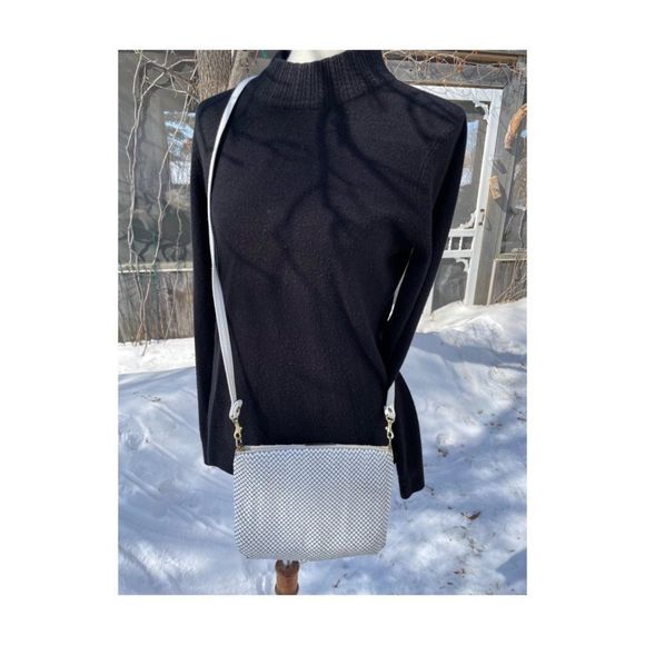 Vintage 80s Chain Mail Bag Crossbody Clutch Inverted Triangle Gold White - Picture 3 of 14